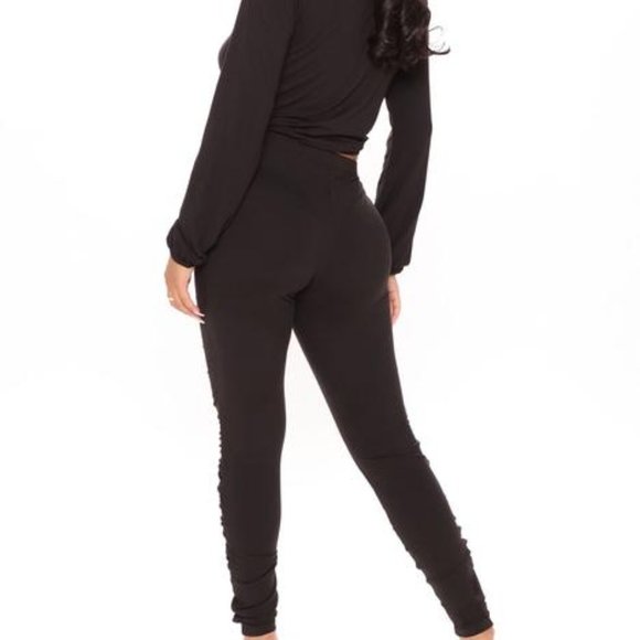 Fashion Nova "Match Me Up" Legging Set - Picture 10 of 16